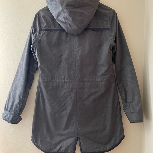 Toad & Co Women’s Bancroft Insulated Parka in excellent condition - Picture 2 of 10